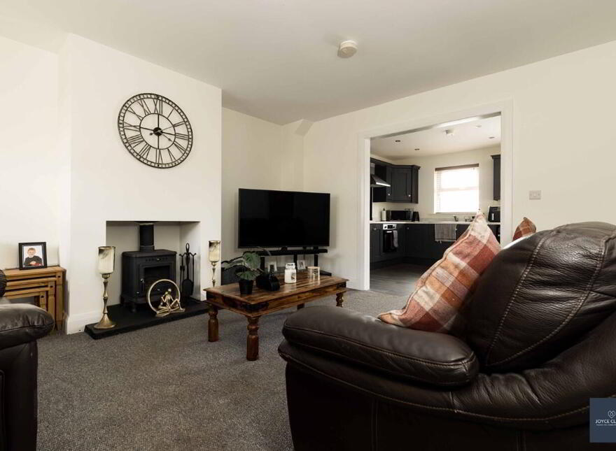 56 Nicholson Green, Donaghcloney, BT66 7UY