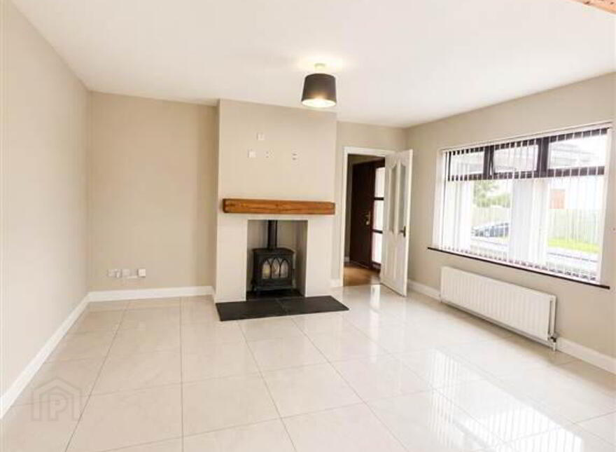 16 Tandragee Road, Newry, BT35 6QE