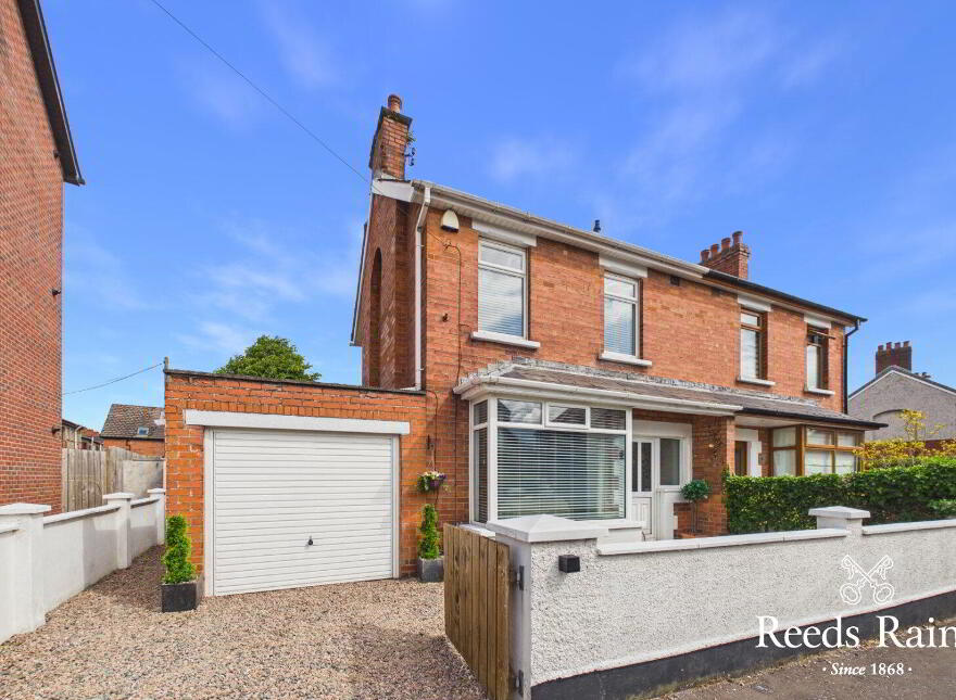 2 Loopland Park, Belfast, BT6 9DY photo