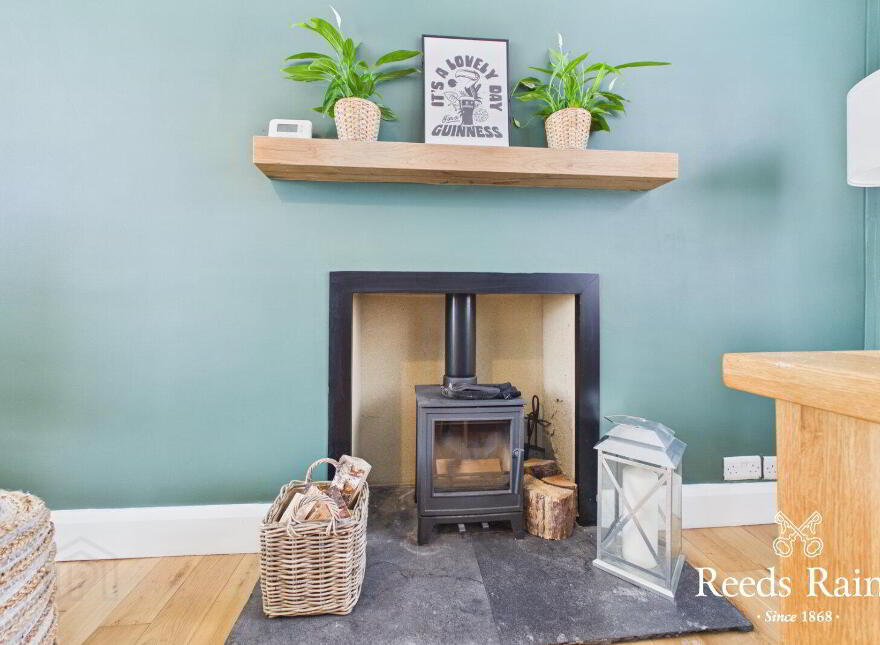 2 Loopland Park, Belfast, BT6 9DY