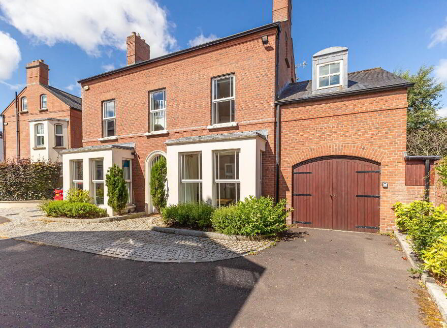 23 Fortwilliam Drive, Belfast, BT15 4EF