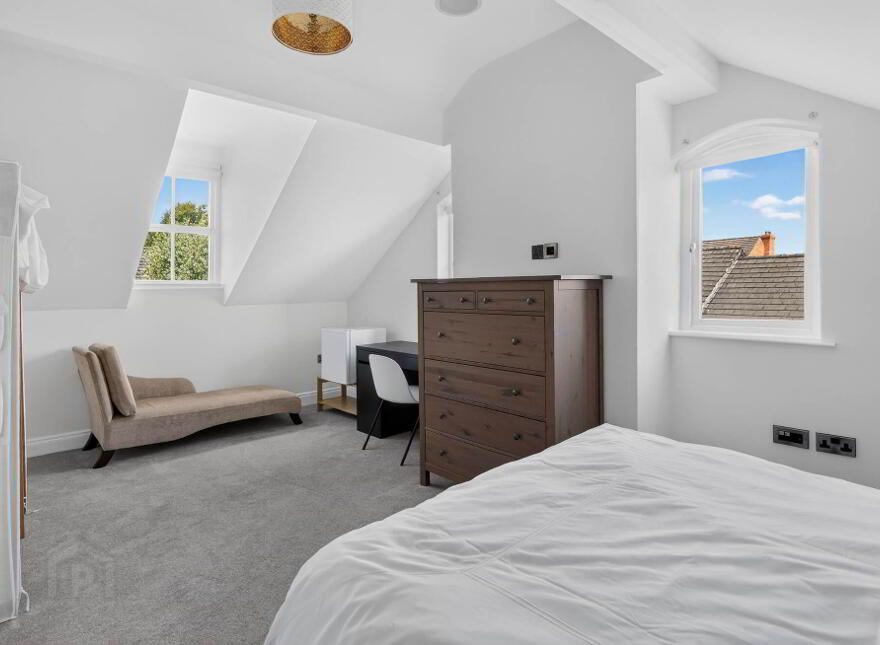 23 Fortwilliam Drive, Belfast, BT15 4EF