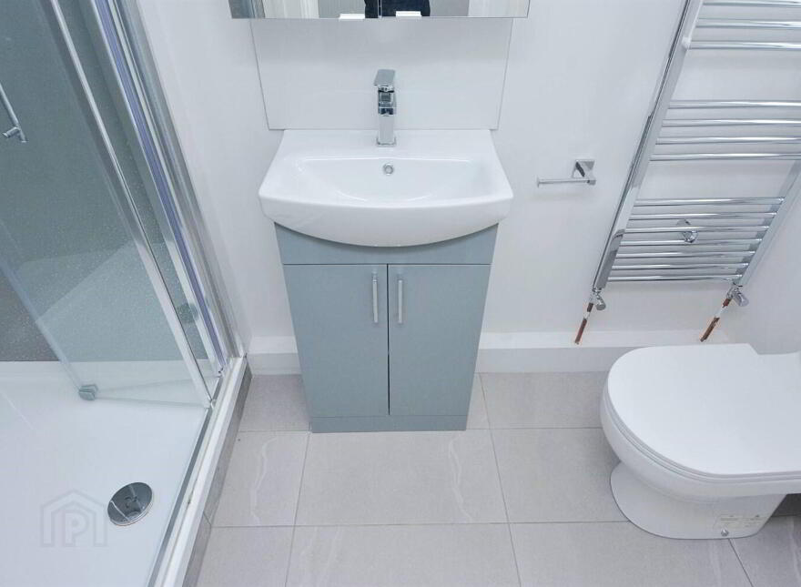 6 Chlorine Gardens, Belfast, BT9 5DJ