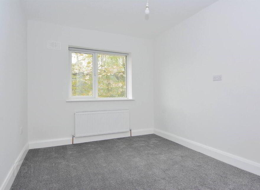 6 Chlorine Gardens, Belfast, BT9 5DJ
