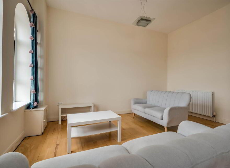 22 Beechmount Building, Old Bakers Court, Belfast, BT6 8QY