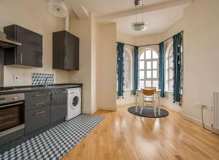 22 Beechmount Building, Old Bakers Court, Belfast, BT6 8QY