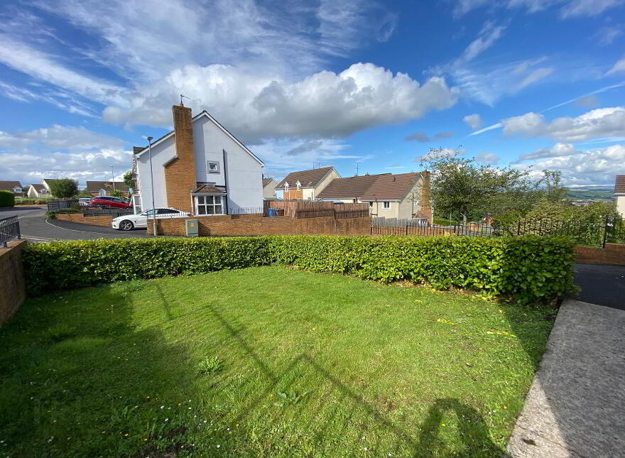 5 Ashthorpe, Londonderry, BT47 2DH