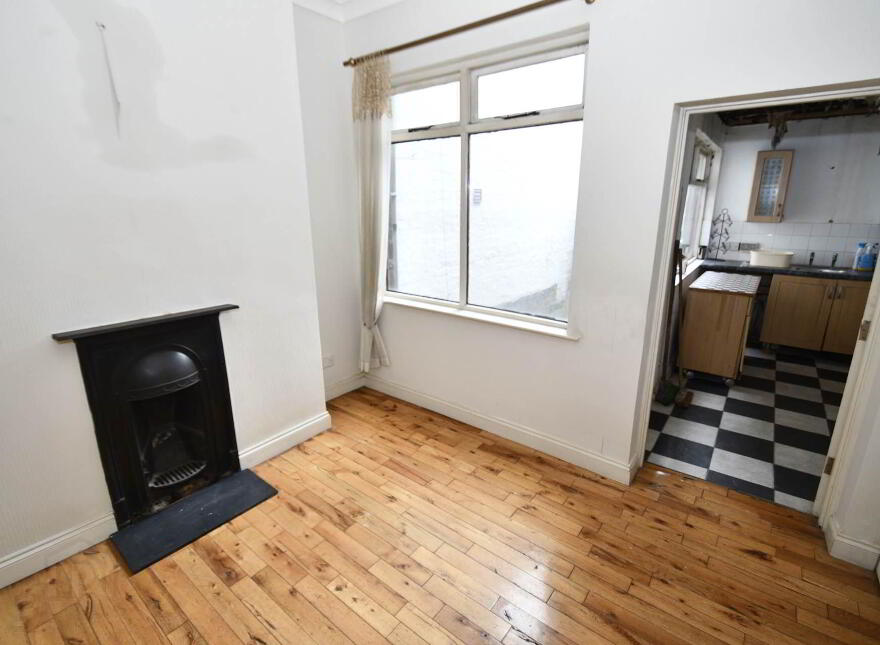 42 Orient Gardens, Cliftonville Road, Belfast, BT14 6LH