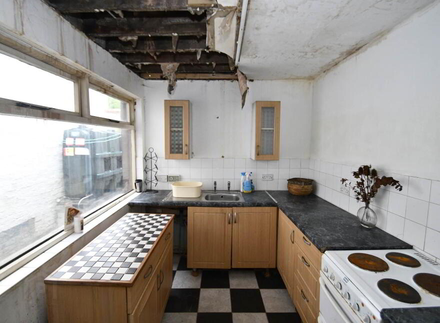 42 Orient Gardens, Cliftonville Road, Belfast, BT14 6LH