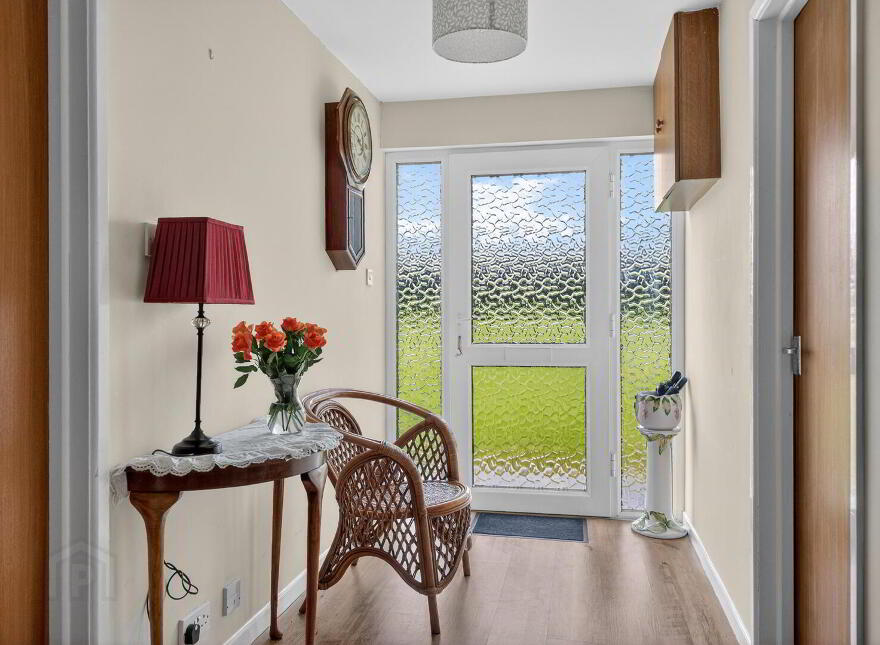 364 Comber Road, Dundonald, Belfast, BT16 1XB