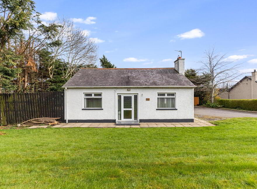364 Comber Road, Dundonald, Belfast, BT16 1XB