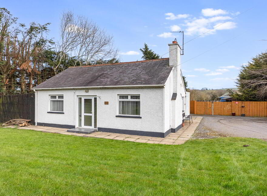 364 Comber Road, Dundonald, Belfast, BT16 1XB