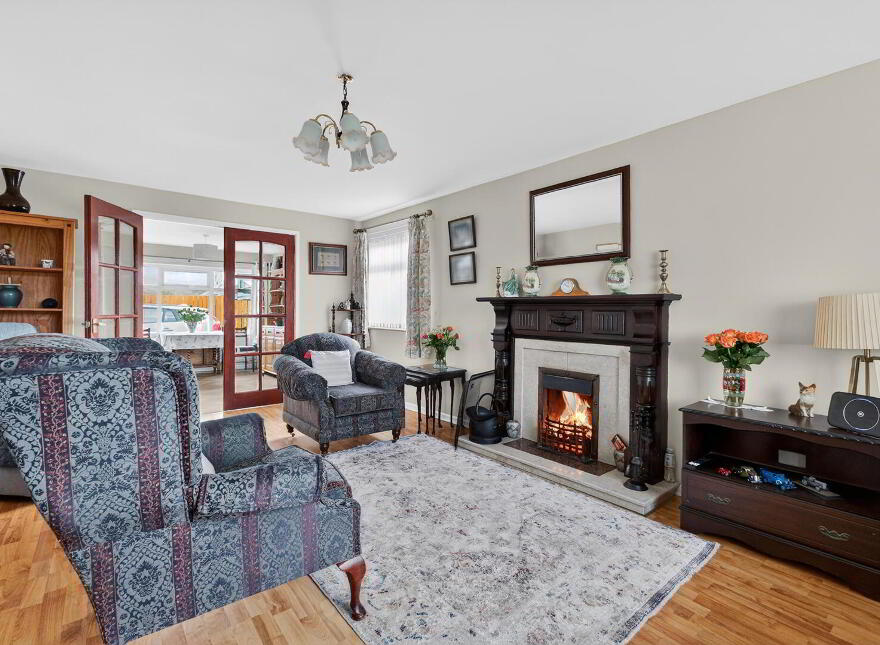 364 Comber Road, Dundonald, Belfast, BT16 1XB