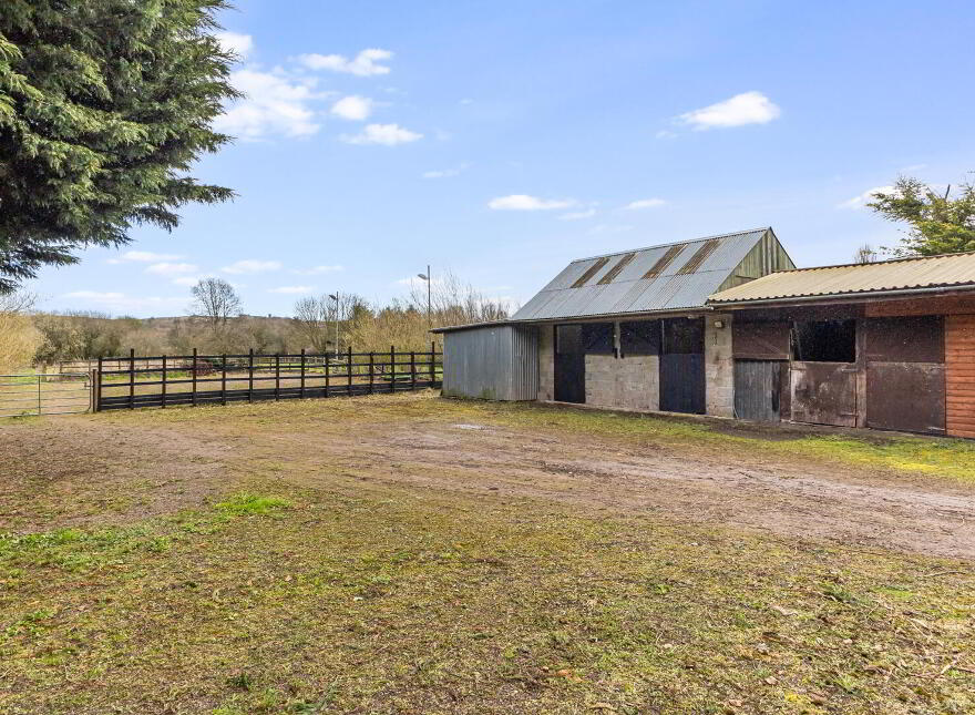 364 Comber Road, Dundonald, Belfast, BT16 1XB