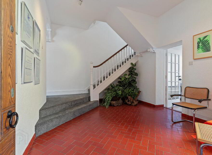 31 Shore Road, Holywood, BT18 9HX