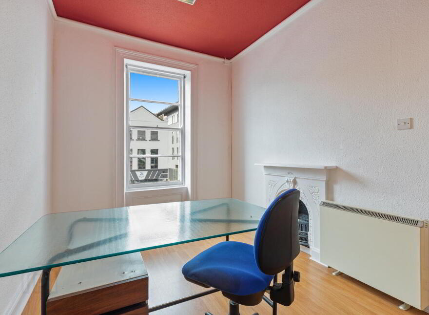 31 Shore Road, Holywood, BT18 9HX