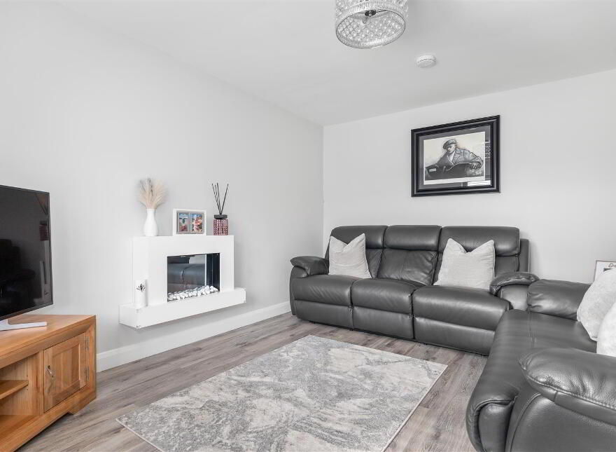 28 Upper Gateside Grove, Ballyclare, BT39 9WN