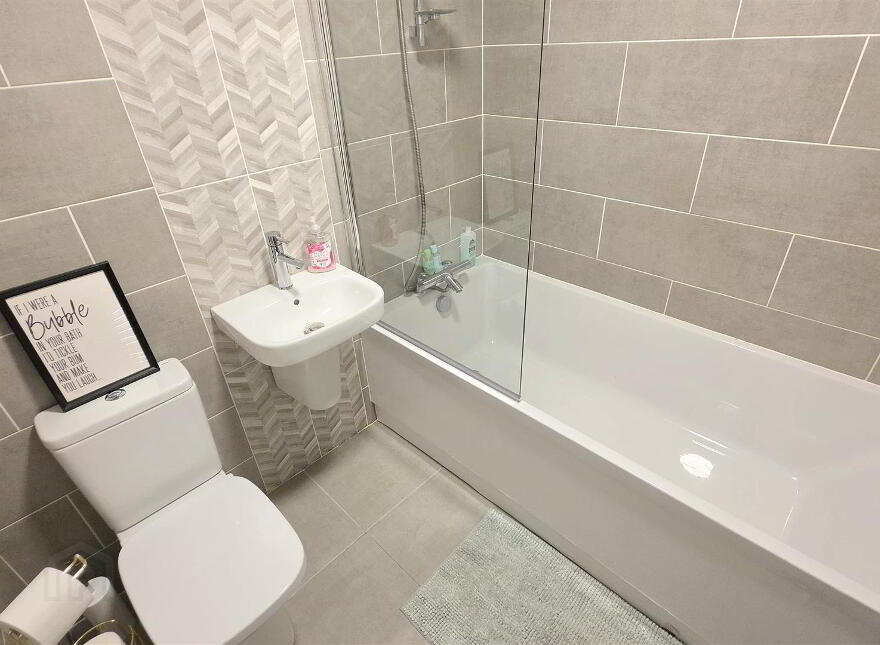 2 Mullaghboy Mews, Islandmagee, BT40 3FG