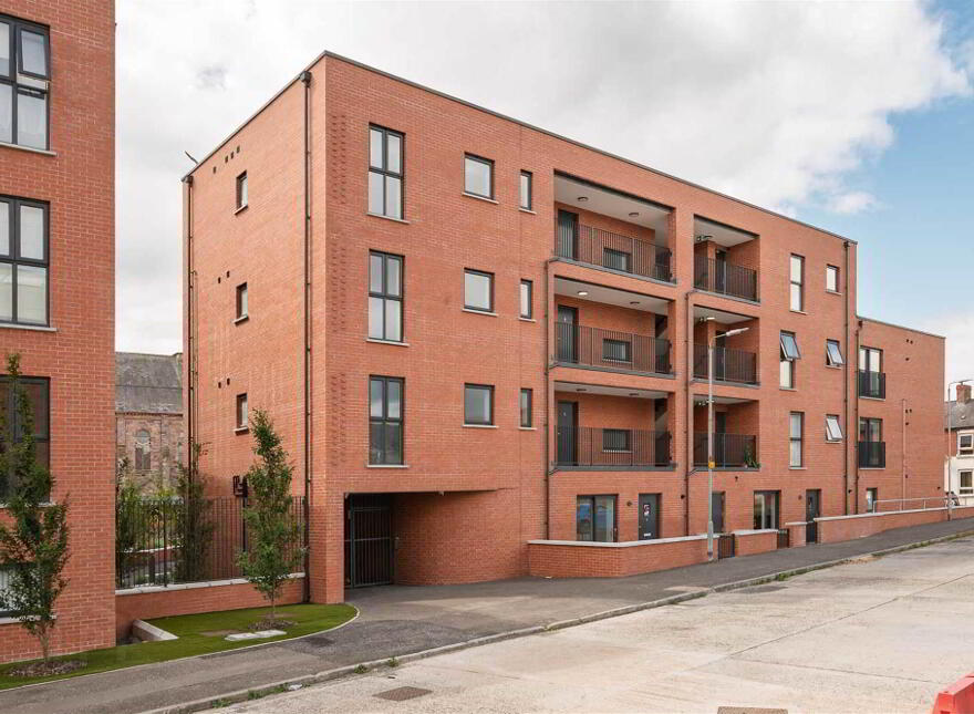 Apt 1, 4 Dayton Street, Belfast, BT13 2BX