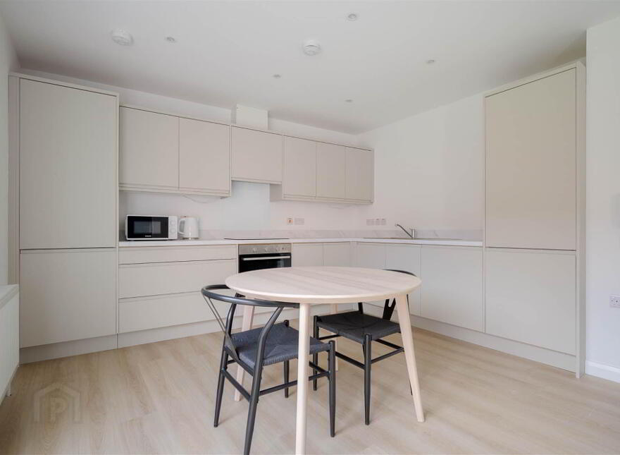 Apt 1, 4 Dayton Street, Belfast, BT13 2BX