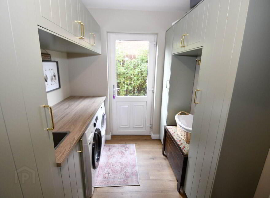 66 Lagmore View Road, Belfast, BT17 0FR