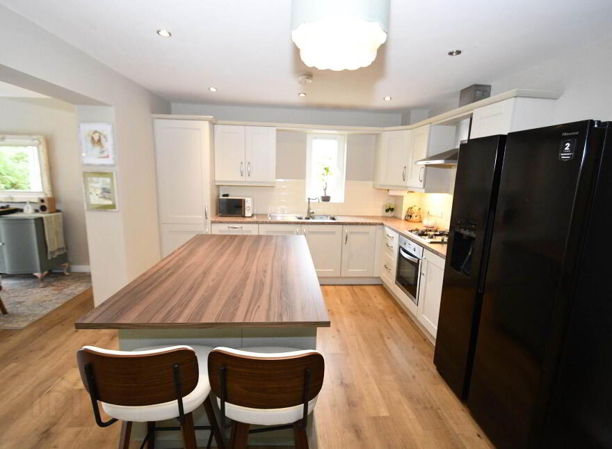 66 Lagmore View Road, Belfast, BT17 0FR