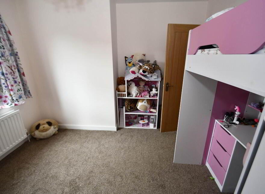 66 Lagmore View Road, Belfast, BT17 0FR
