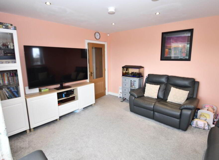 66 Lagmore View Road, Belfast, BT17 0FR