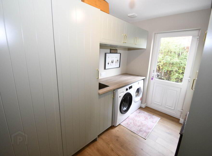 66 Lagmore View Road, Belfast, BT17 0FR