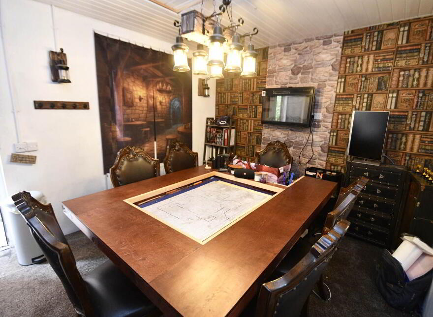 66 Lagmore View Road, Belfast, BT17 0FR