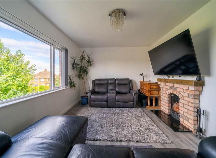 7 Churchill Park, Bangor, BT20 5RL