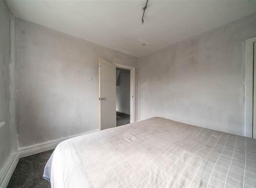 7 Churchill Park, Bangor, BT20 5RL