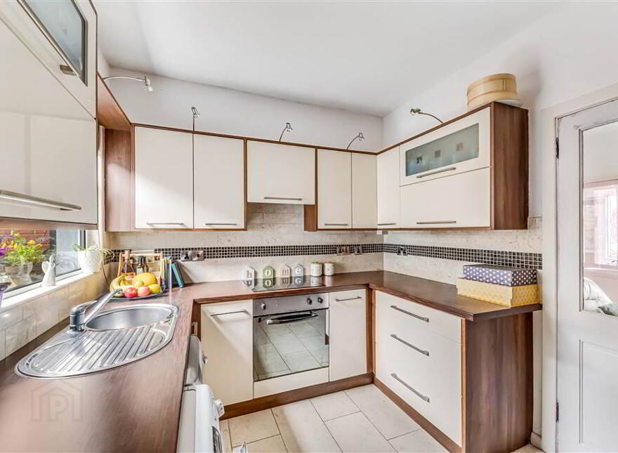 60 Rockmore Road, Falls Road, Belfast, BT12 7PD