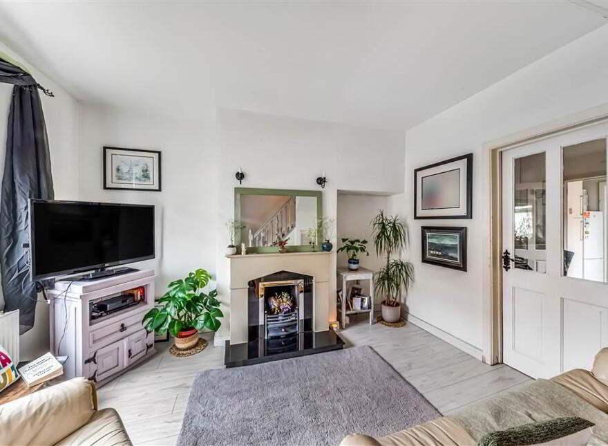 60 Rockmore Road, Falls Road, Belfast, BT12 7PD