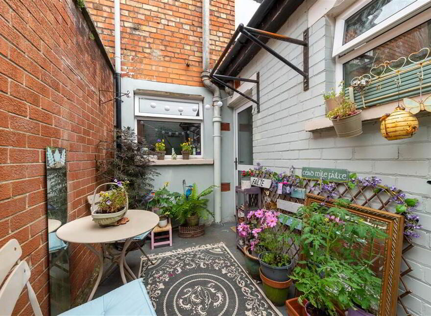 60 Rockmore Road, Falls Road, Belfast, BT12 7PD