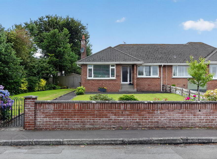 19 Park Avenue, Donaghadee, BT21 0EB photo