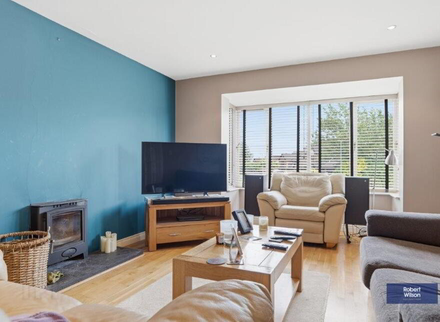 10 Waringfield Avenue, Moira, BT67 0FA