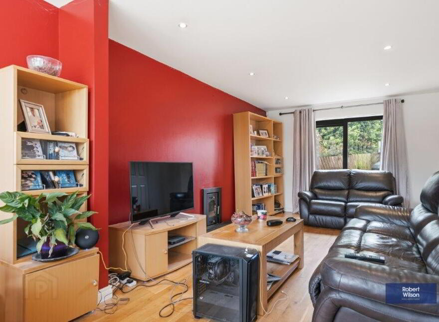 10 Waringfield Avenue, Moira, BT67 0FA