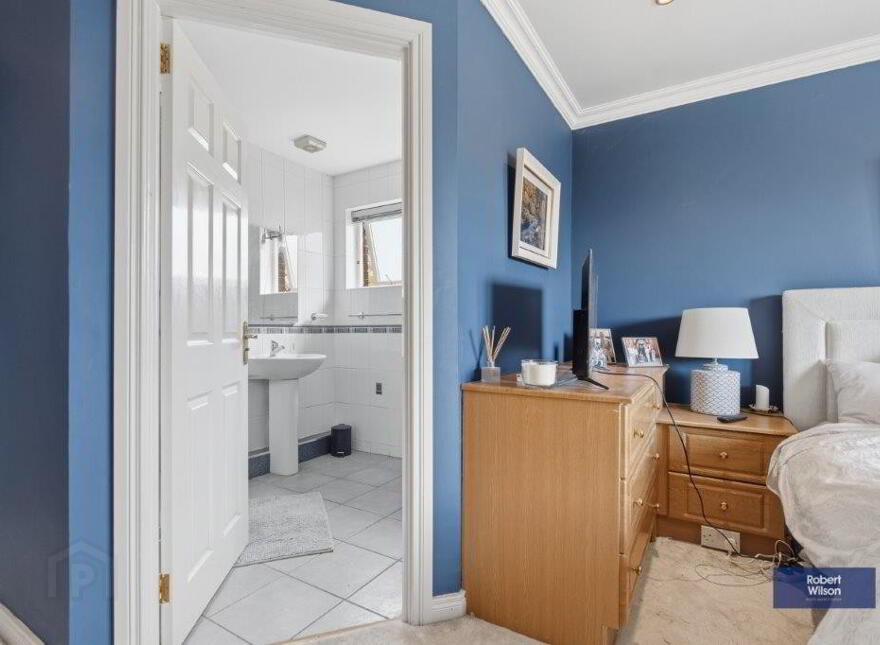 10 Waringfield Avenue, Moira, BT67 0FA