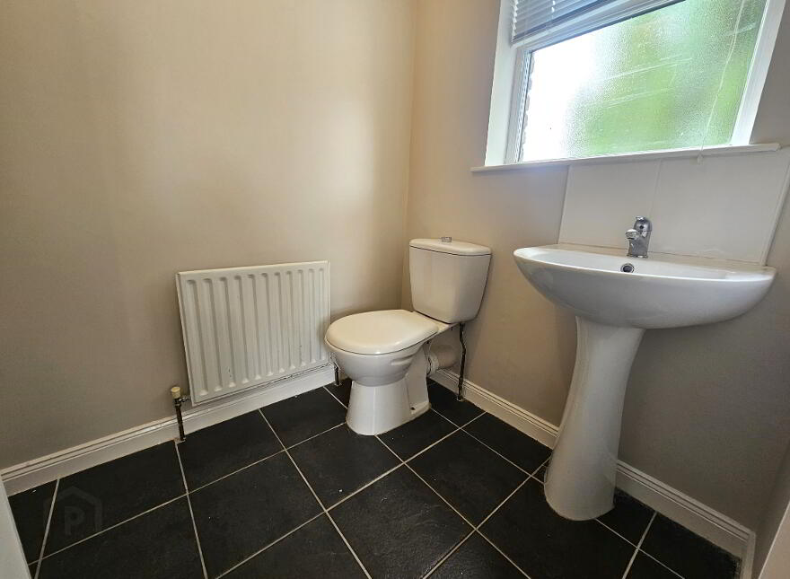 43 Niblock Oaks, Antrim, BT41 2DJ