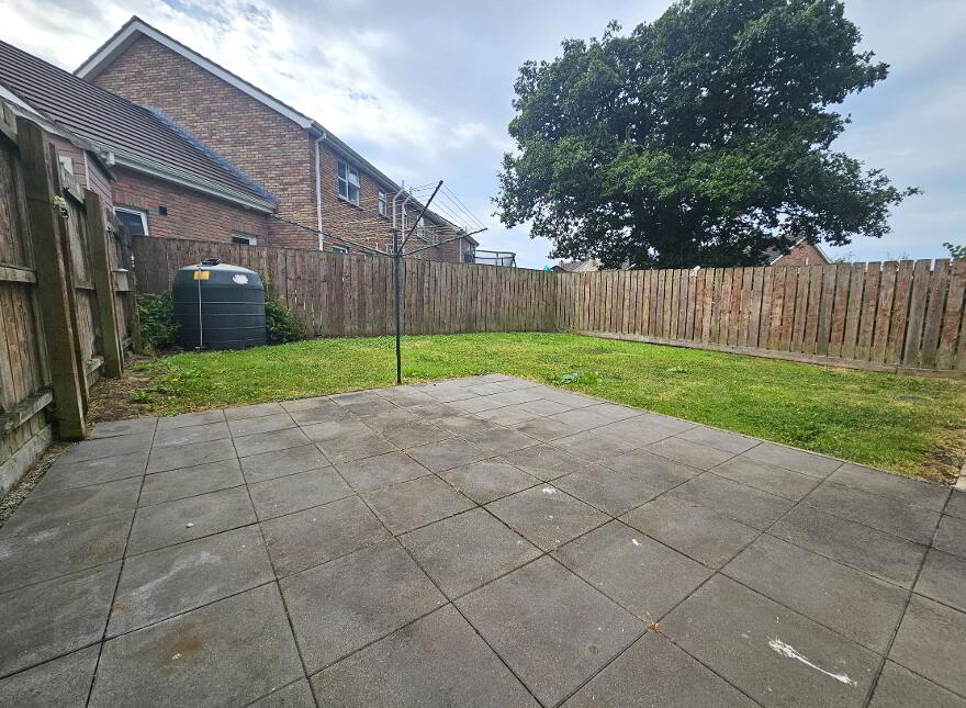 43 Niblock Oaks, Antrim, BT41 2DJ