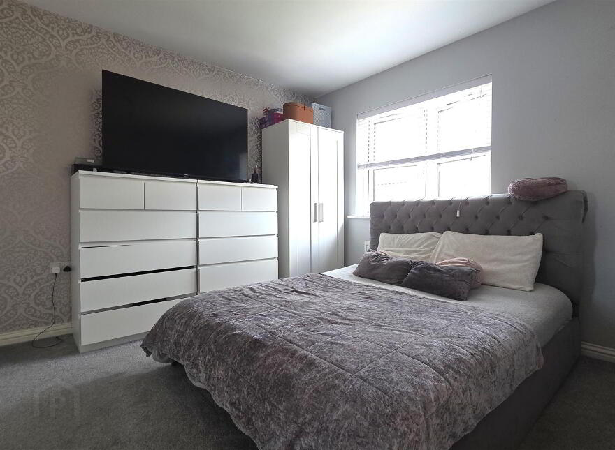 25 Carnbeg Dale, Antrim, BT41 4RE