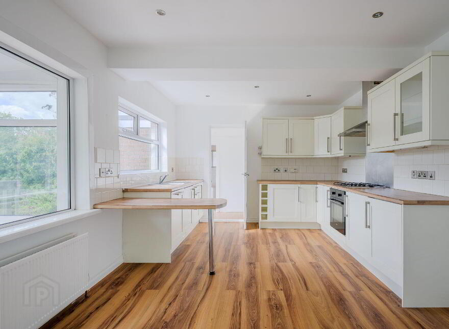 7 Carshaulton Road, Donaghadee, BT21 0QB