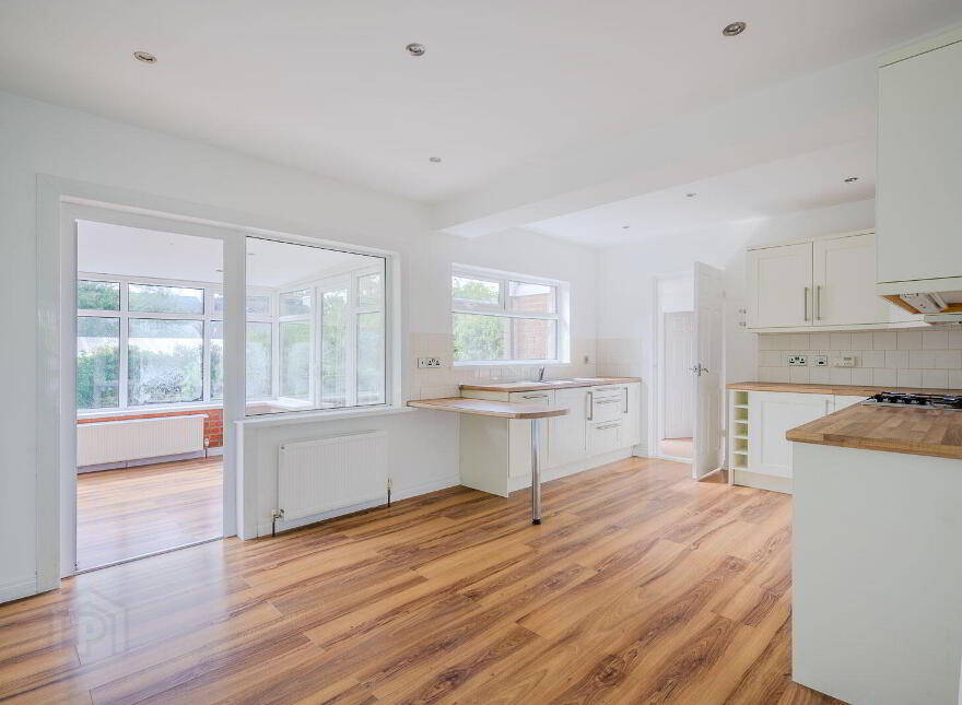 7 Carshaulton Road, Donaghadee, BT21 0QB