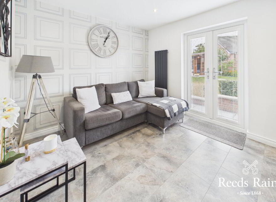 6 Castle Meadows Park, Carrowdore, Newtownards, BT22 2TU