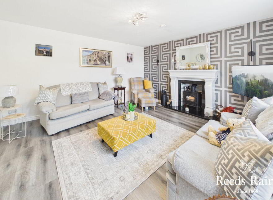 6 Castle Meadows Park, Carrowdore, Newtownards, BT22 2TU