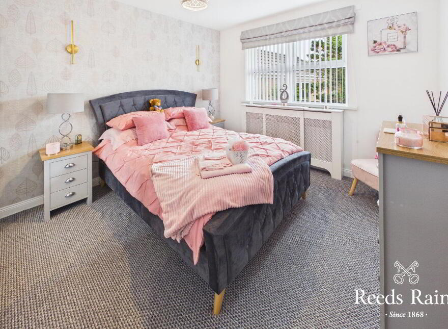 6 Castle Meadows Park, Carrowdore, Newtownards, BT22 2TU