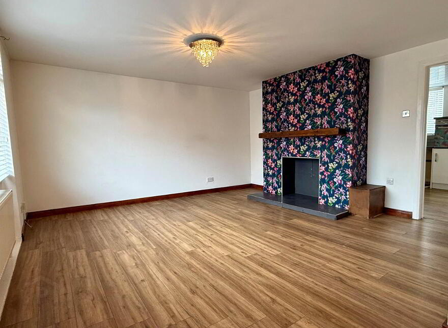 4 Minard Park, Dundonald, Belfast, BT16 2SU