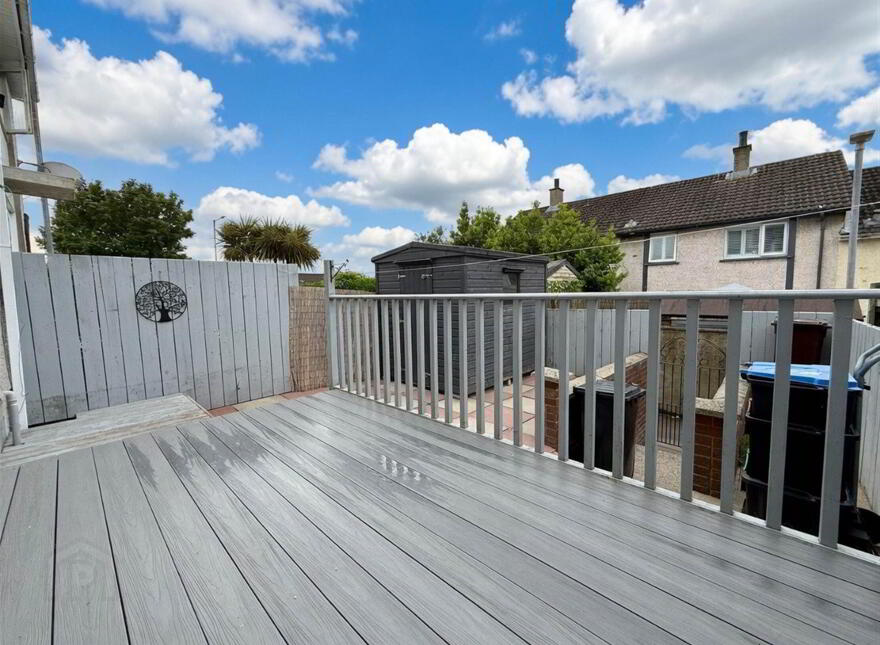 4 Minard Park, Dundonald, Belfast, BT16 2SU