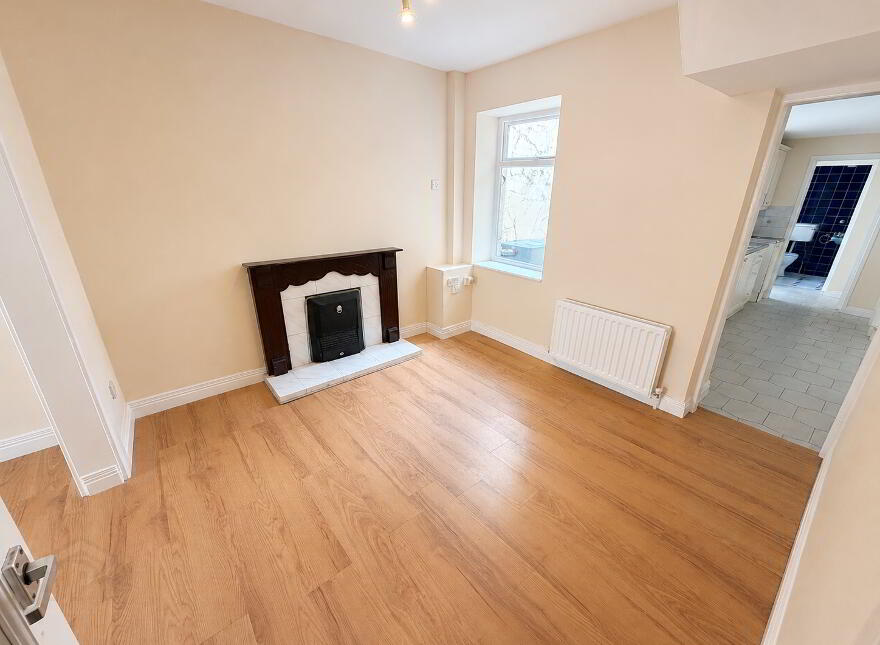 27 Edenmore Street, Cityside, L'Derry, BT48 7JP